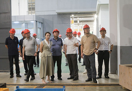 上海創(chuàng)力集團(tuán)組織召開(kāi)MG550/1300-BWD采煤機(jī)方案評(píng)審會(huì)(圖2) 上海創(chuàng)力集團(tuán)組織召開(kāi)MG550/1300-BWD采煤機(jī)方案評(píng)審會(huì)(圖2)