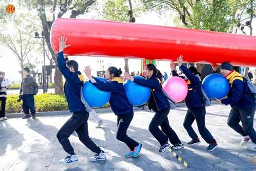 圖片2.jpg 2023年青浦職工嘉年華活動圓滿結(jié)束 上海創(chuàng)力集團職工代表隊榮獲團體優(yōu)勝獎(圖2)