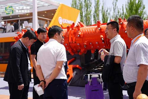 圖片2.jpg 上海創(chuàng)力集團(tuán)參展第十八屆鄂爾多斯國際煤博會取得圓滿成功(圖2)