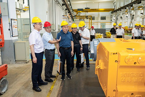 雙星耀煤海！創(chuàng)力集團(tuán)首發(fā)大坡度掘錨機與高速采煤機新產(chǎn)品發(fā)布會取得圓滿成功(圖7)